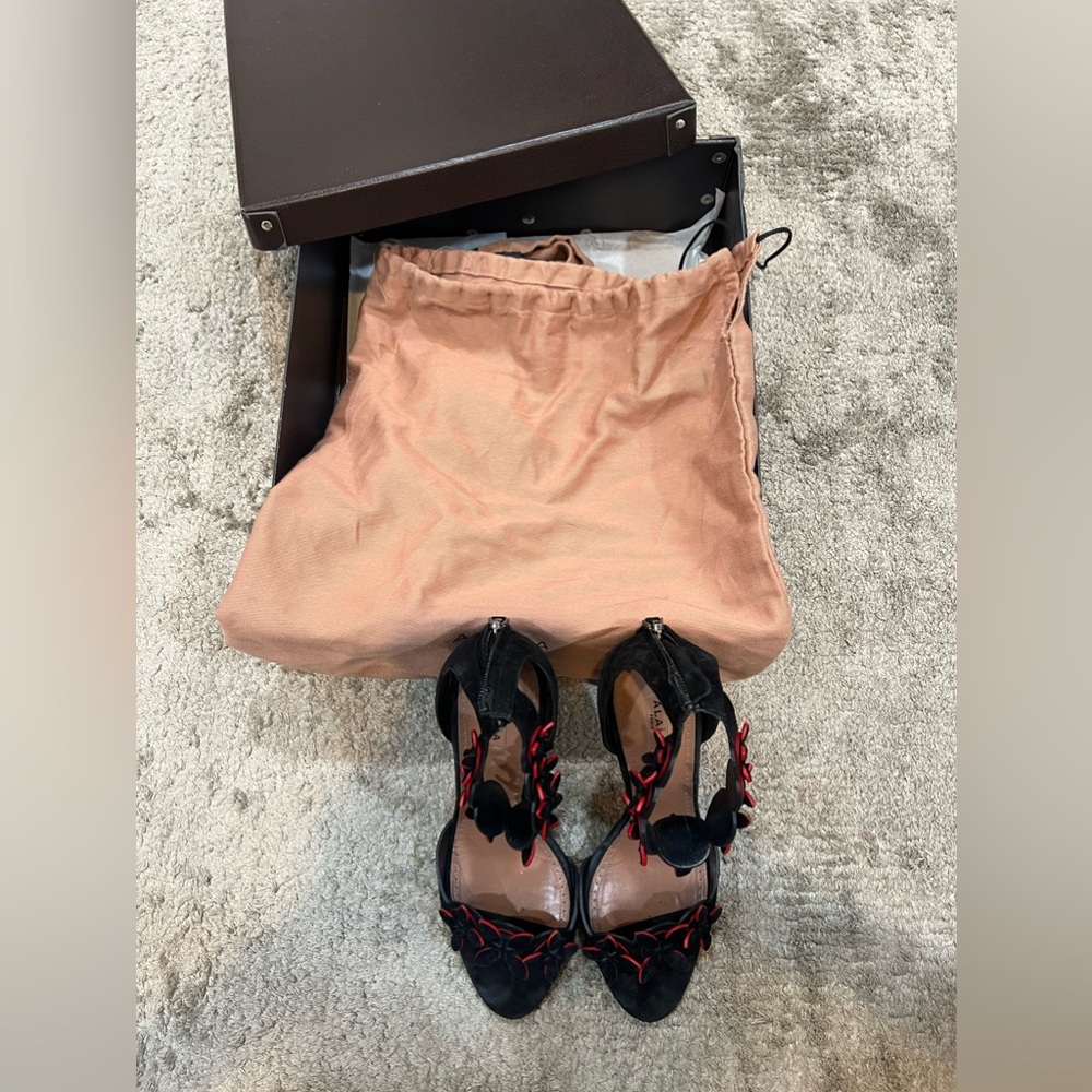 Alaia Sandals - Picture 4 of 10
